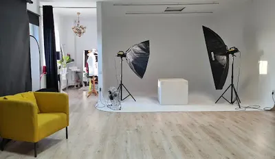 Wynajmij Studio - Studio Fotograficzne i Filmowe ze sprzętem | Wsparcie techniczne